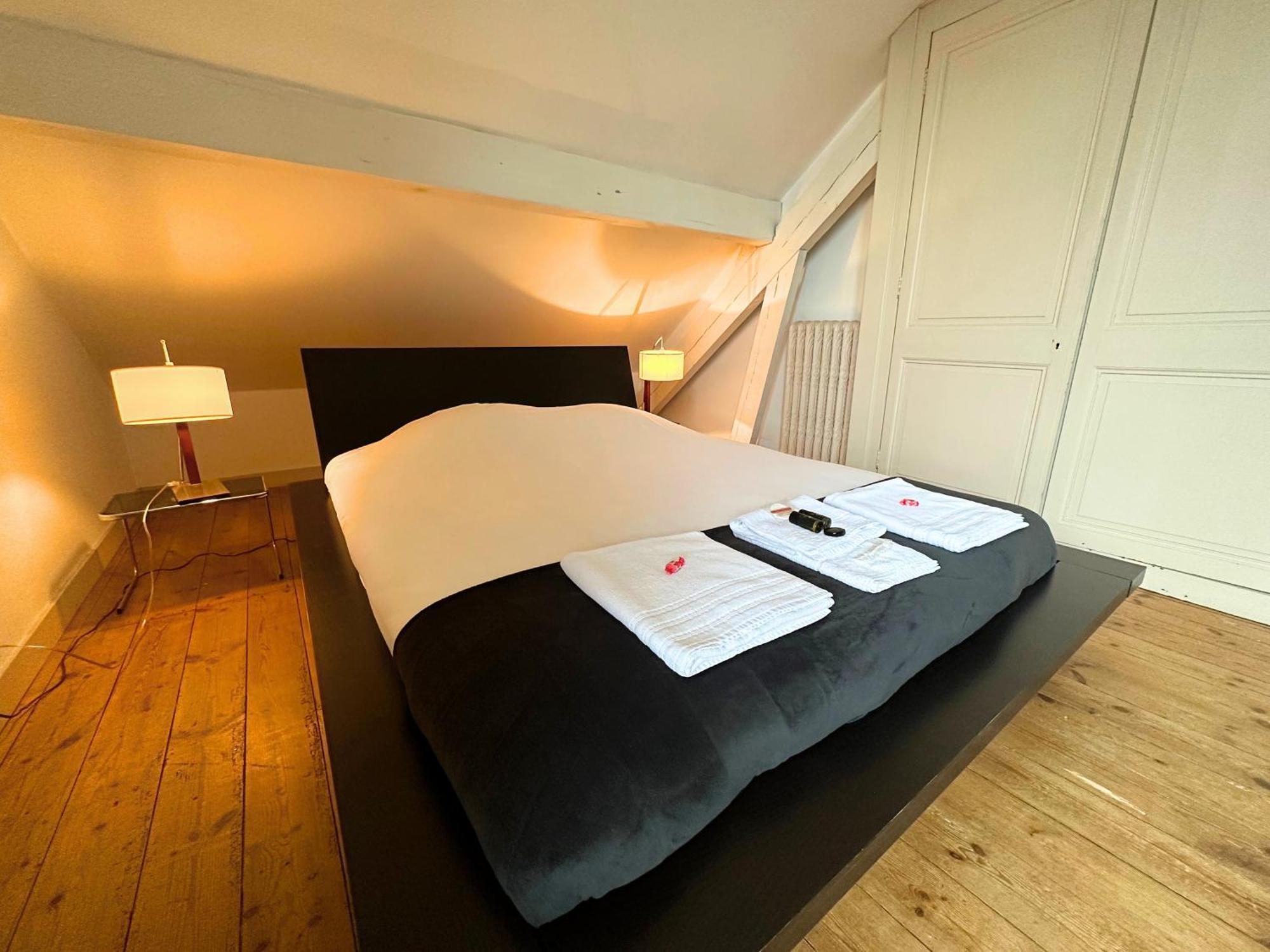 Villa Rennaissance - Proche Mer - Parking - Menage & Linge Inclus La Rochelle  Zewnętrze zdjęcie